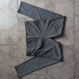Houndstooth Pattern Stretchy Leggings/Pants